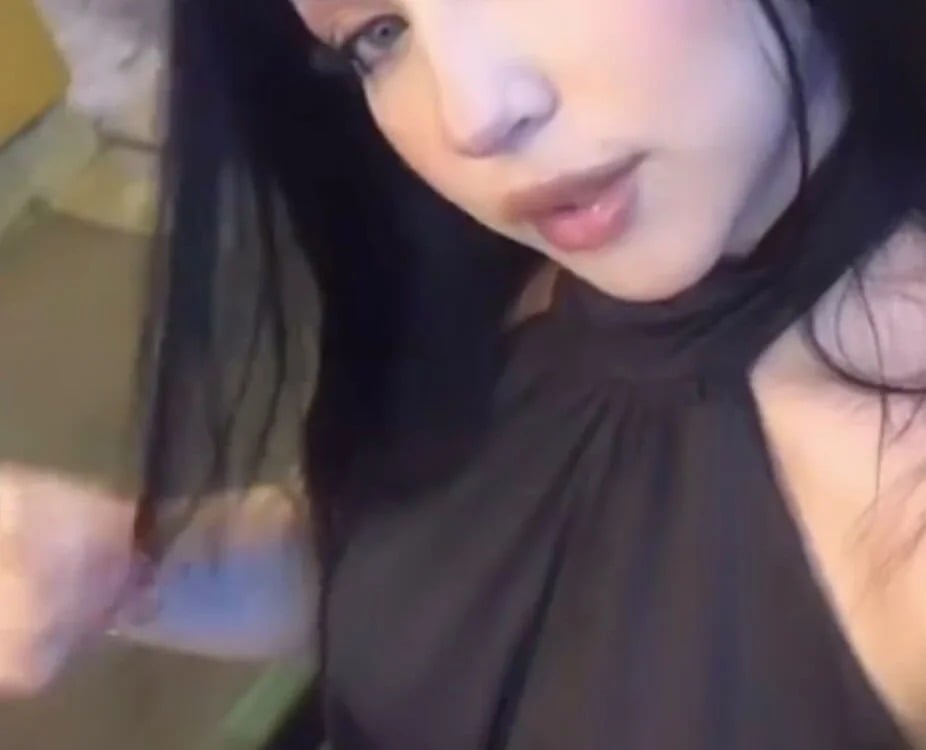 Luuna_b Chatroom