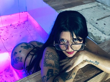 luxury-dirt-latina
