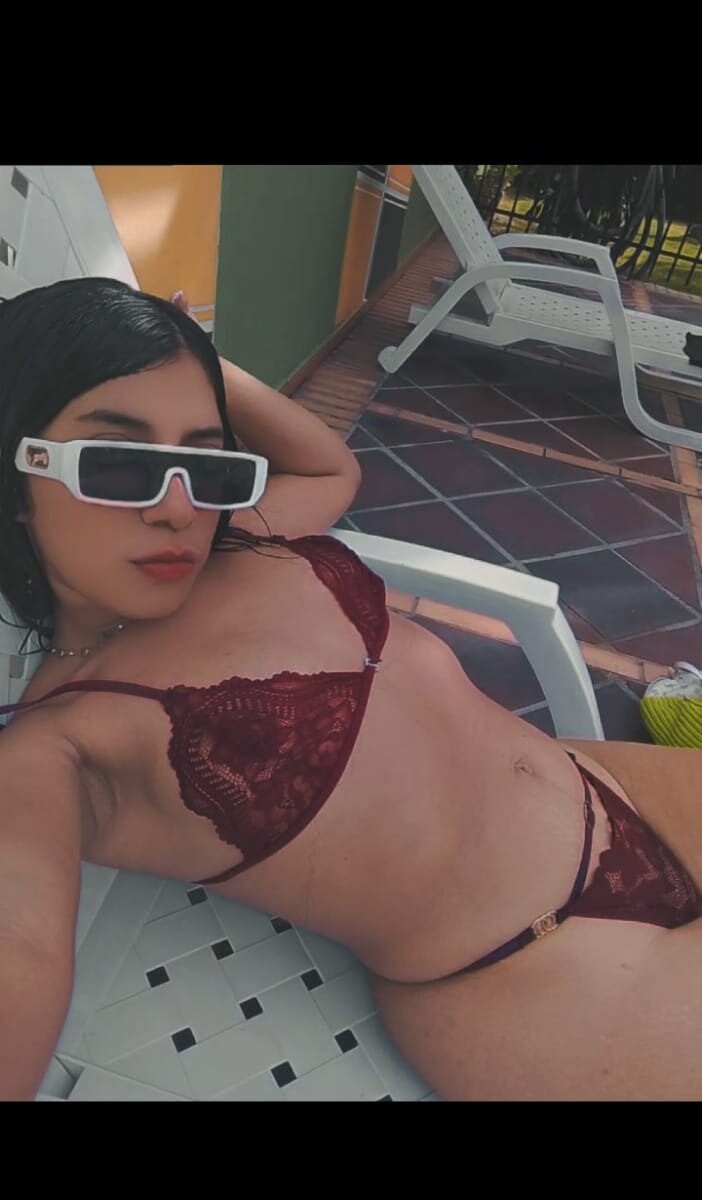 Luxurylove_ Chatroom