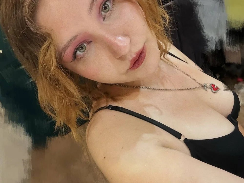 LuzLush Chatroom