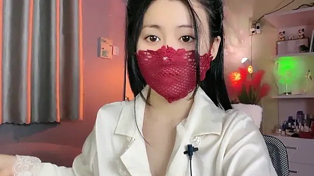 Lyli_Babie Chatroom