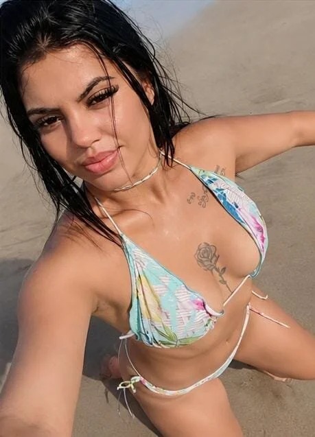 MENINAS_100 Chatroom