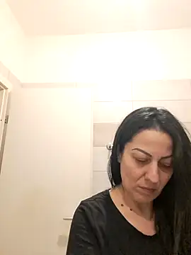 MILF_LOVE_CUM Chatroom