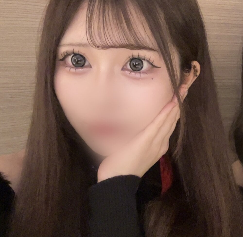 MOMO_chan2 Chatroom
