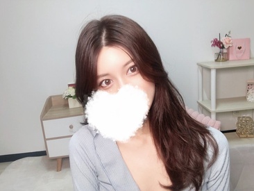 momo-momo-xoxo