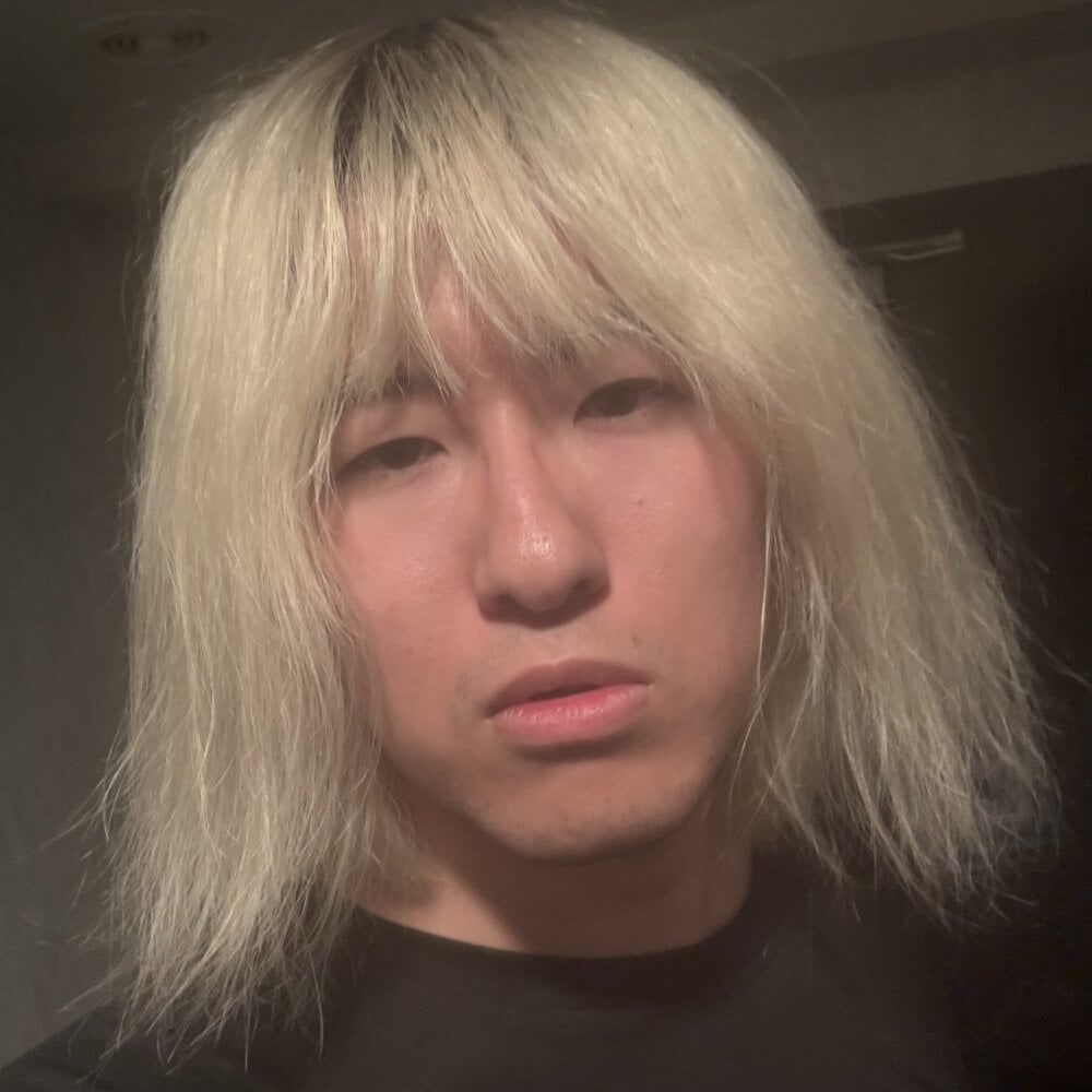 MUIMUICHAN27 Chatroom