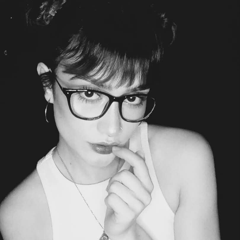 Mackenzie_Lia Chatroom