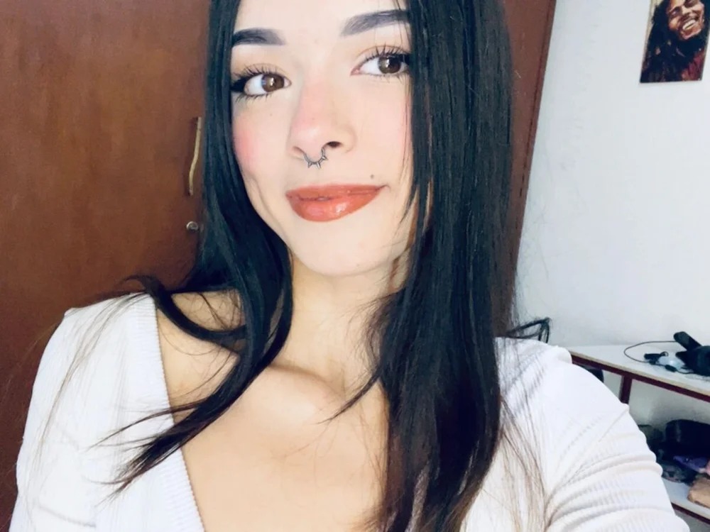 Maddy__Scarlet Chatroom