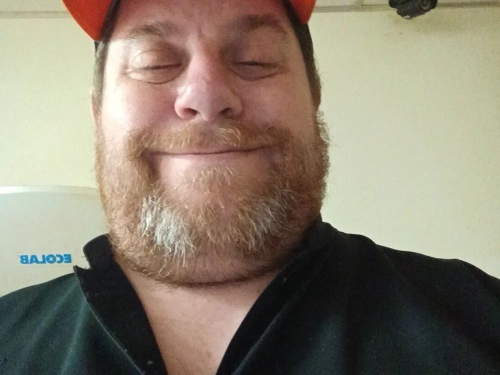 Madmike74 Chatroom