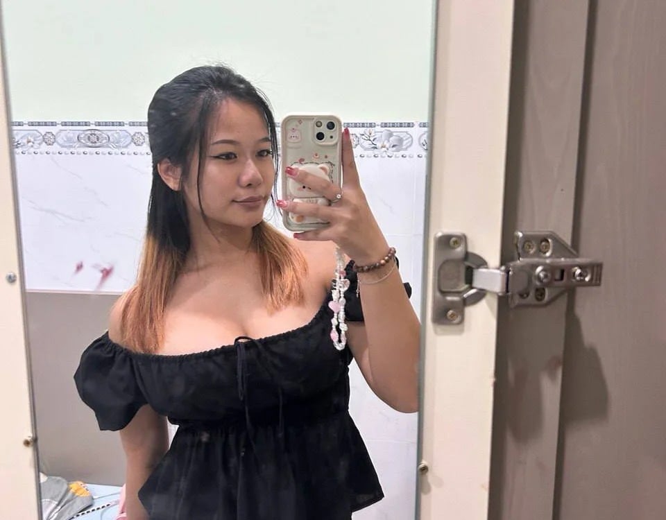 MadnessQueen Chatroom