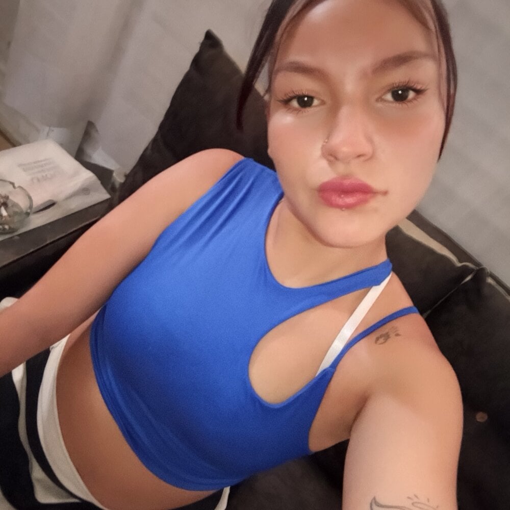 Mafalda_hot26 Chatroom