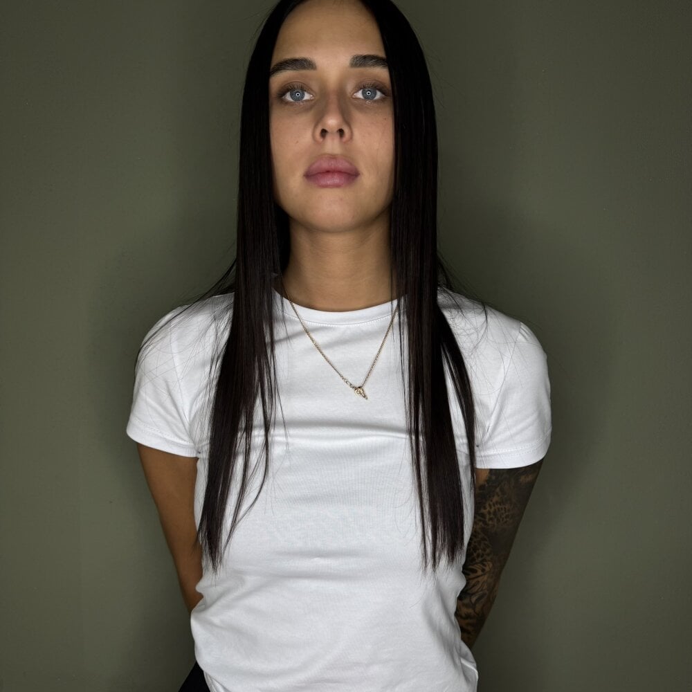 MagdalenWikle Chatroom