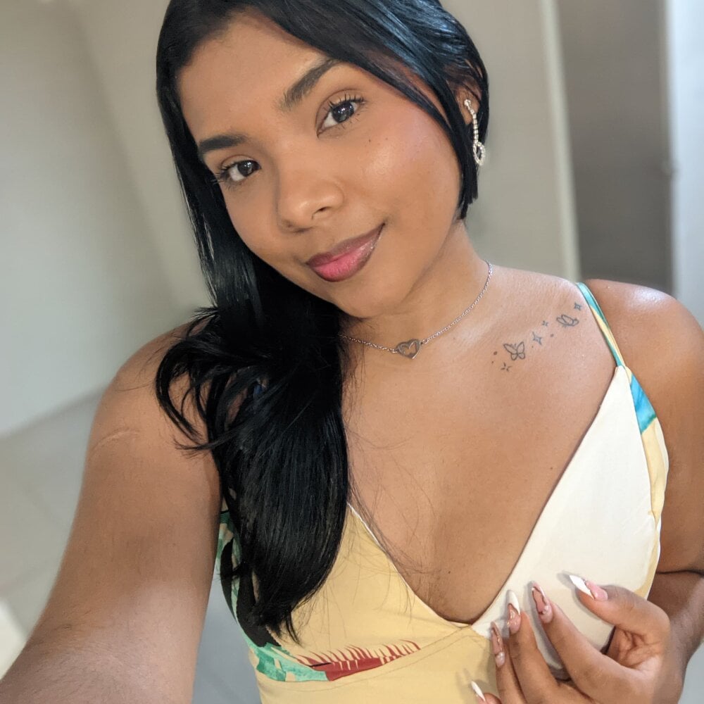 Maisa_nevaeh Chatroom