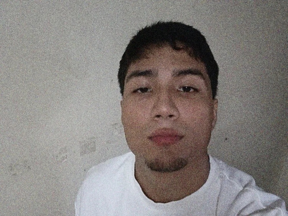 Makinon23 Chatroom
