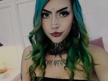 malory-greyy
