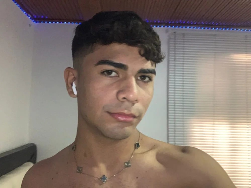 Manu-Rios Chatroom