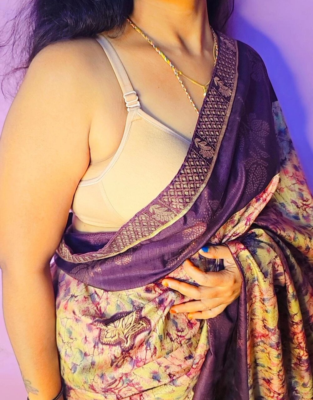 Marathi_rani2 Webcam Profile Picture Marathi_rani2 Chatroom