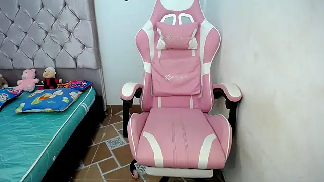 Marcela_cute Chatroom