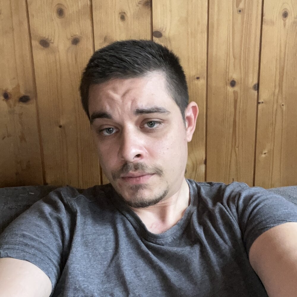 Marco1998ig Chatroom