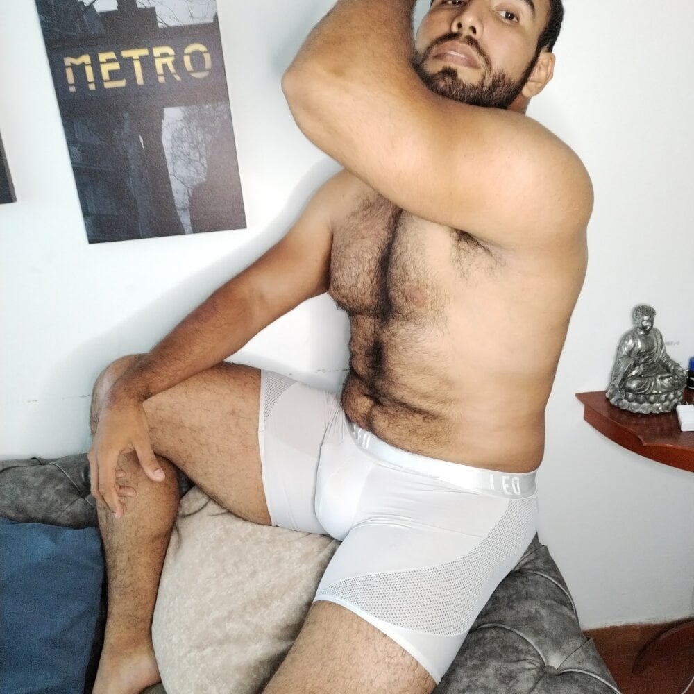 Marcobigmacho Chatroom