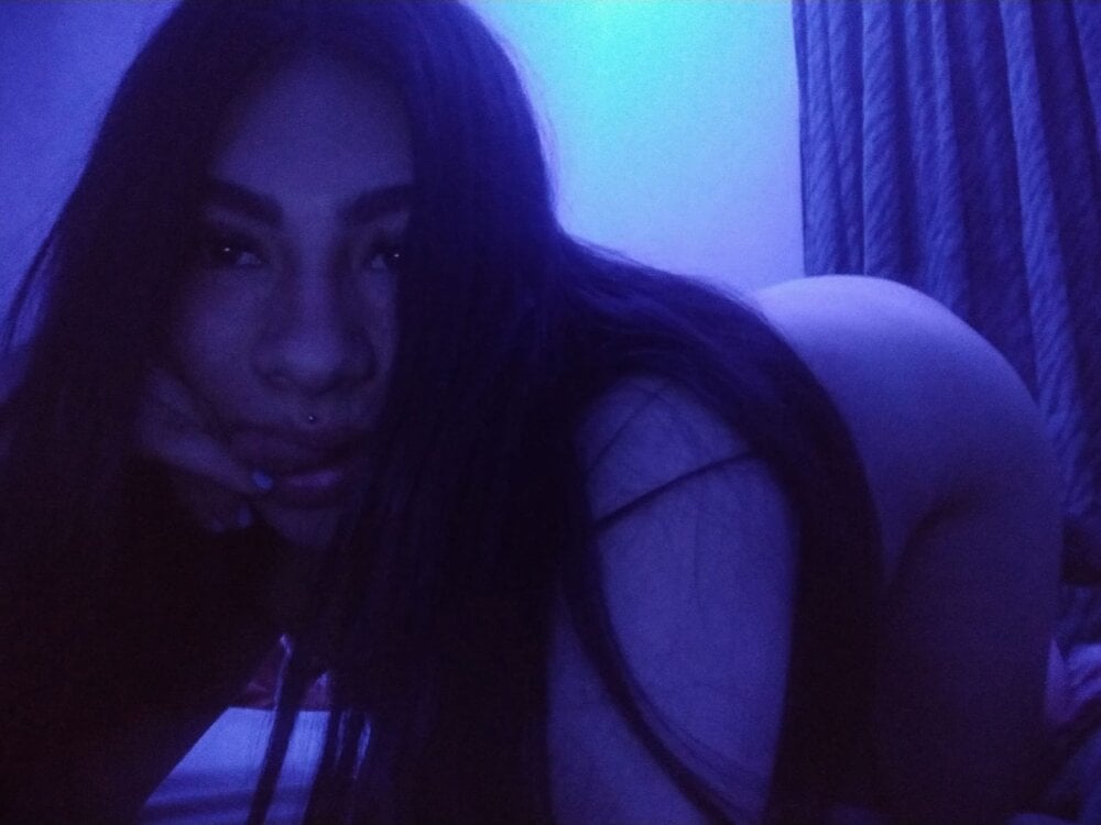 Marcora_winsss Chatroom