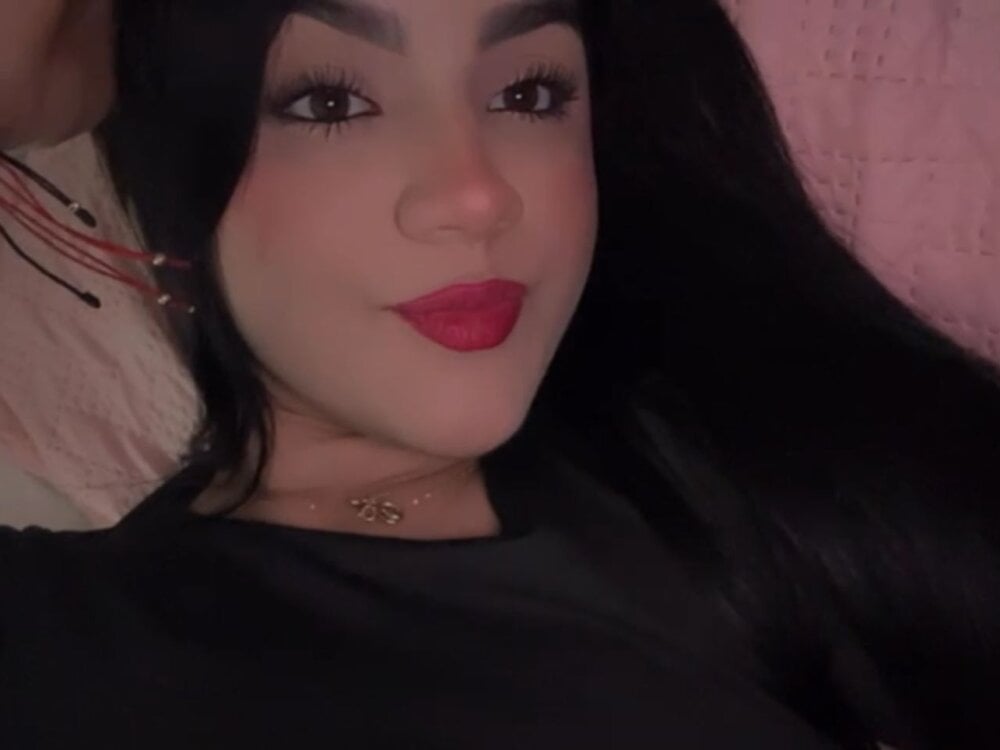 Maria_Fernandaa Chatroom