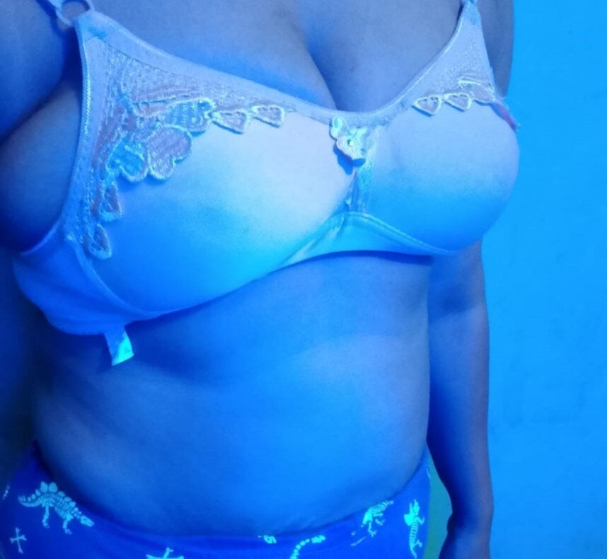 Maria_Mahi Chatroom