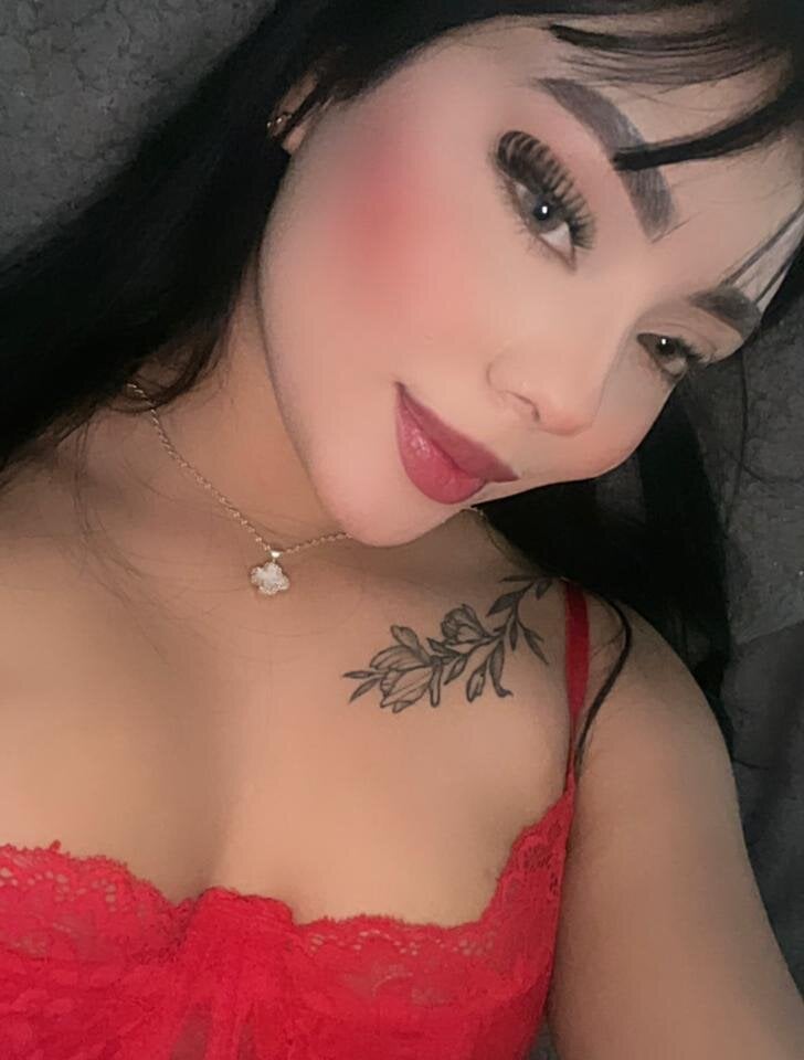 MarianaRoux Chatroom