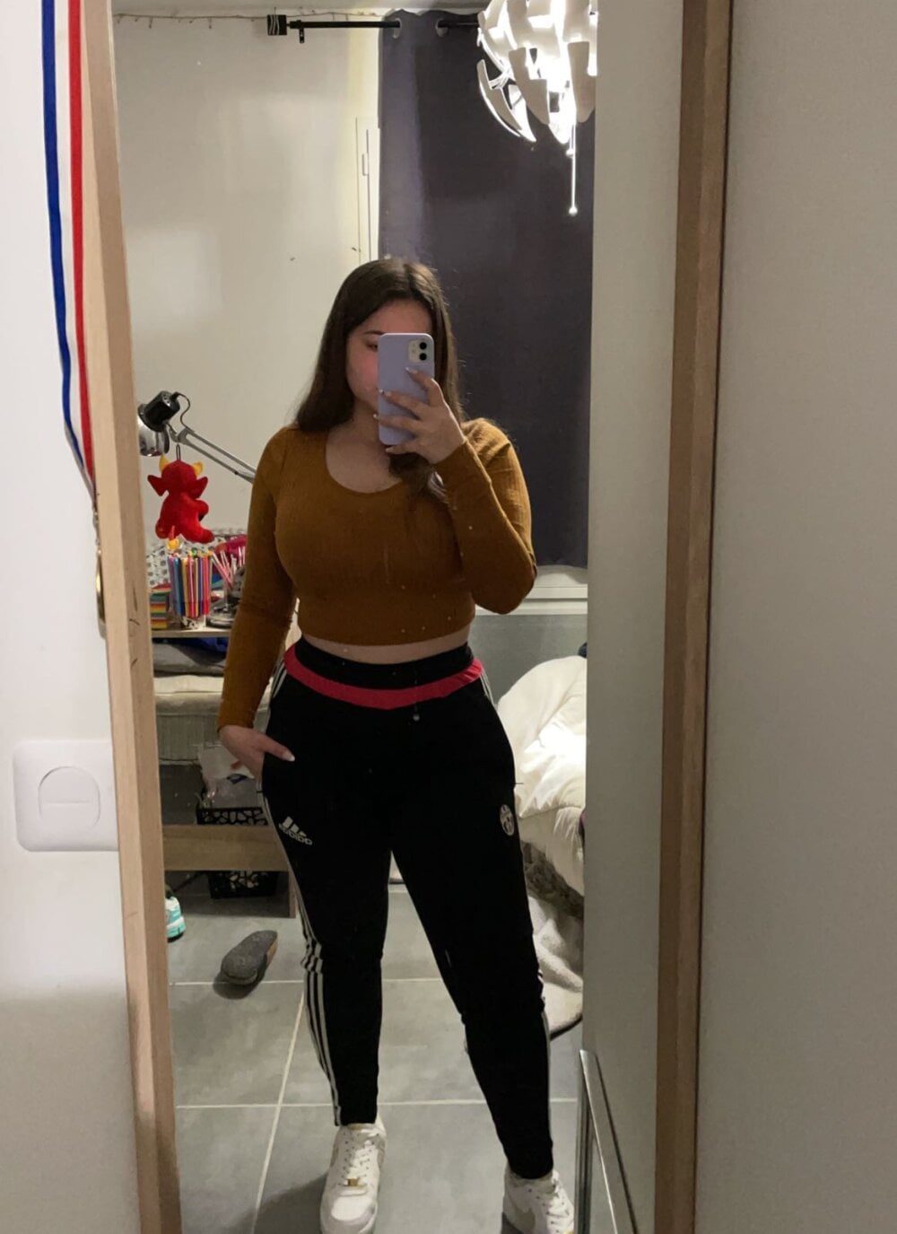 Marilou1367 Chatroom