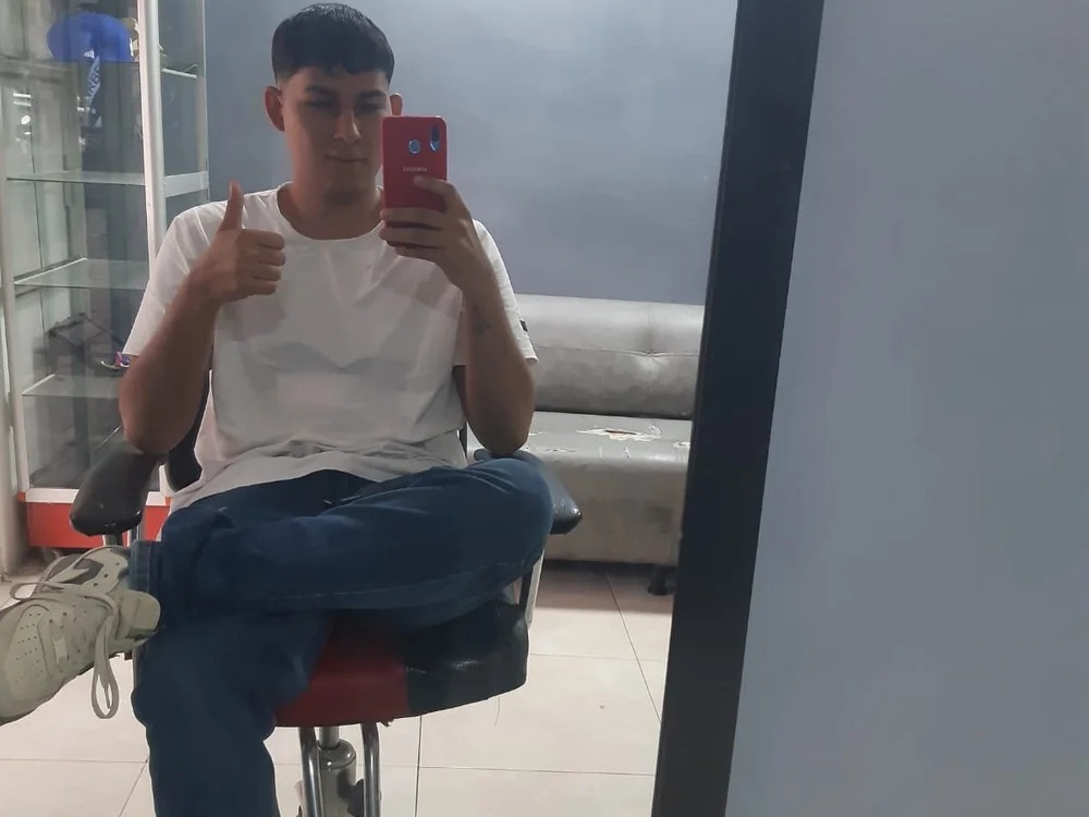 Mario_Solano Chatroom