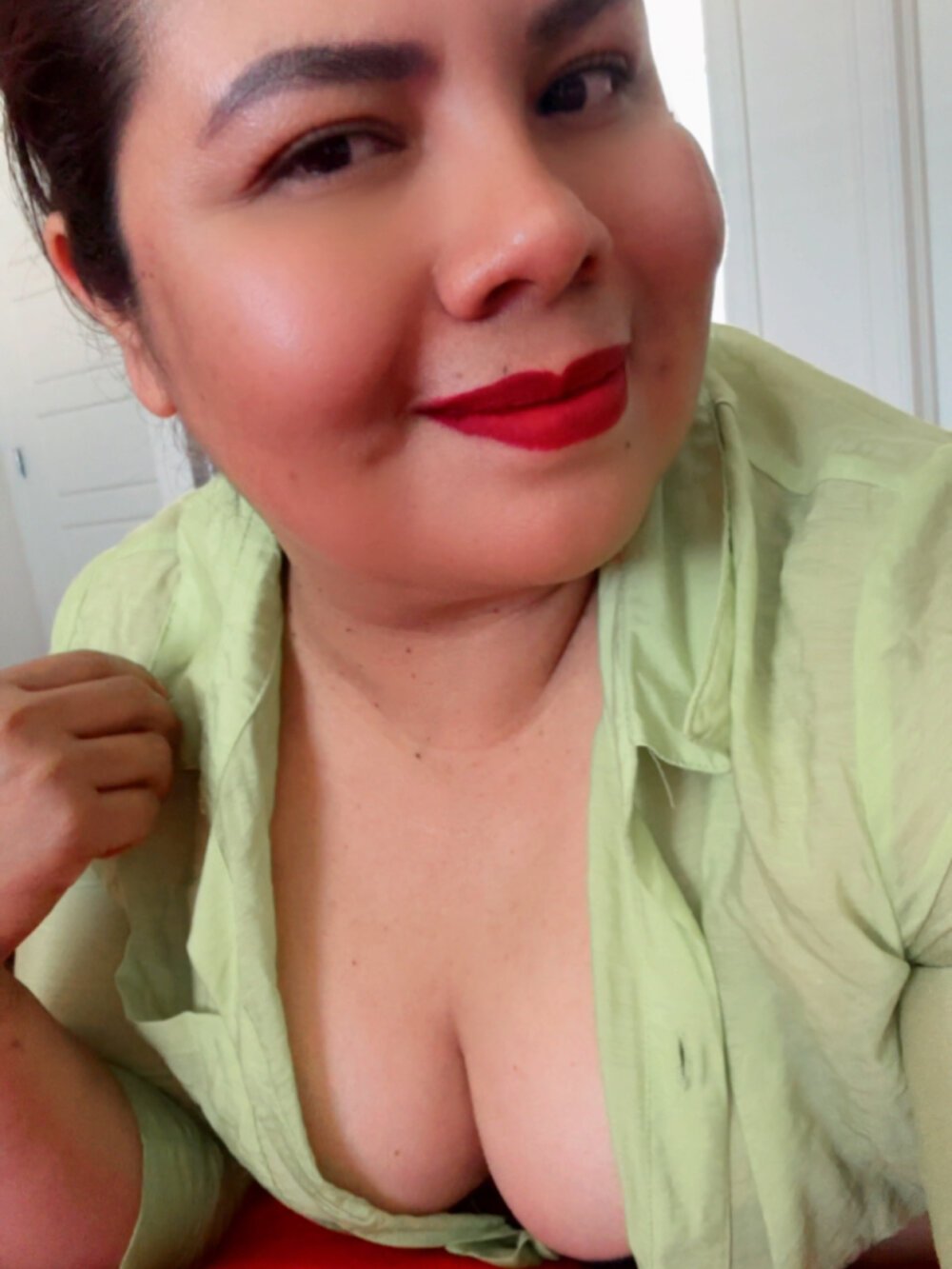Mariposa45 Chatroom
