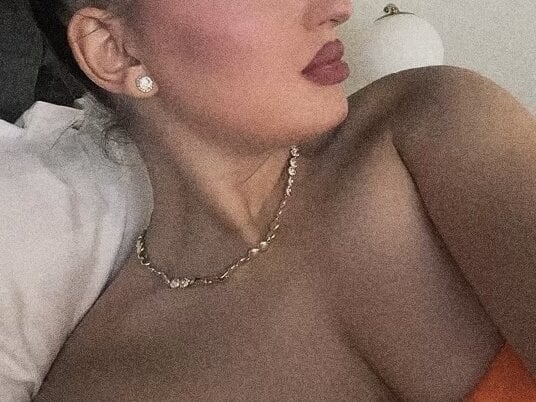 Marisaaasss Chatroom