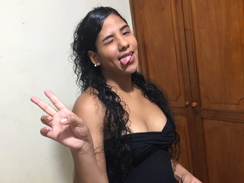 Marise_l Chatroom