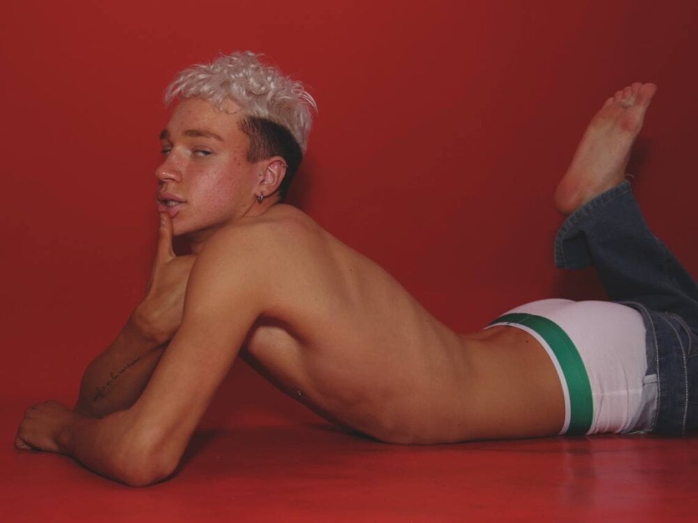 Marius_Venin Chatroom