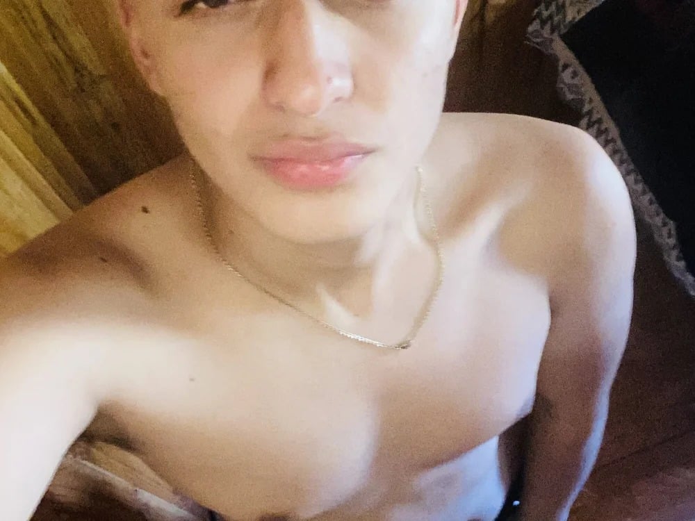 MartinUCH Chatroom