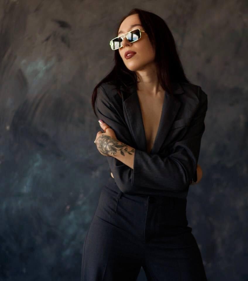 MartinaGold Chatroom