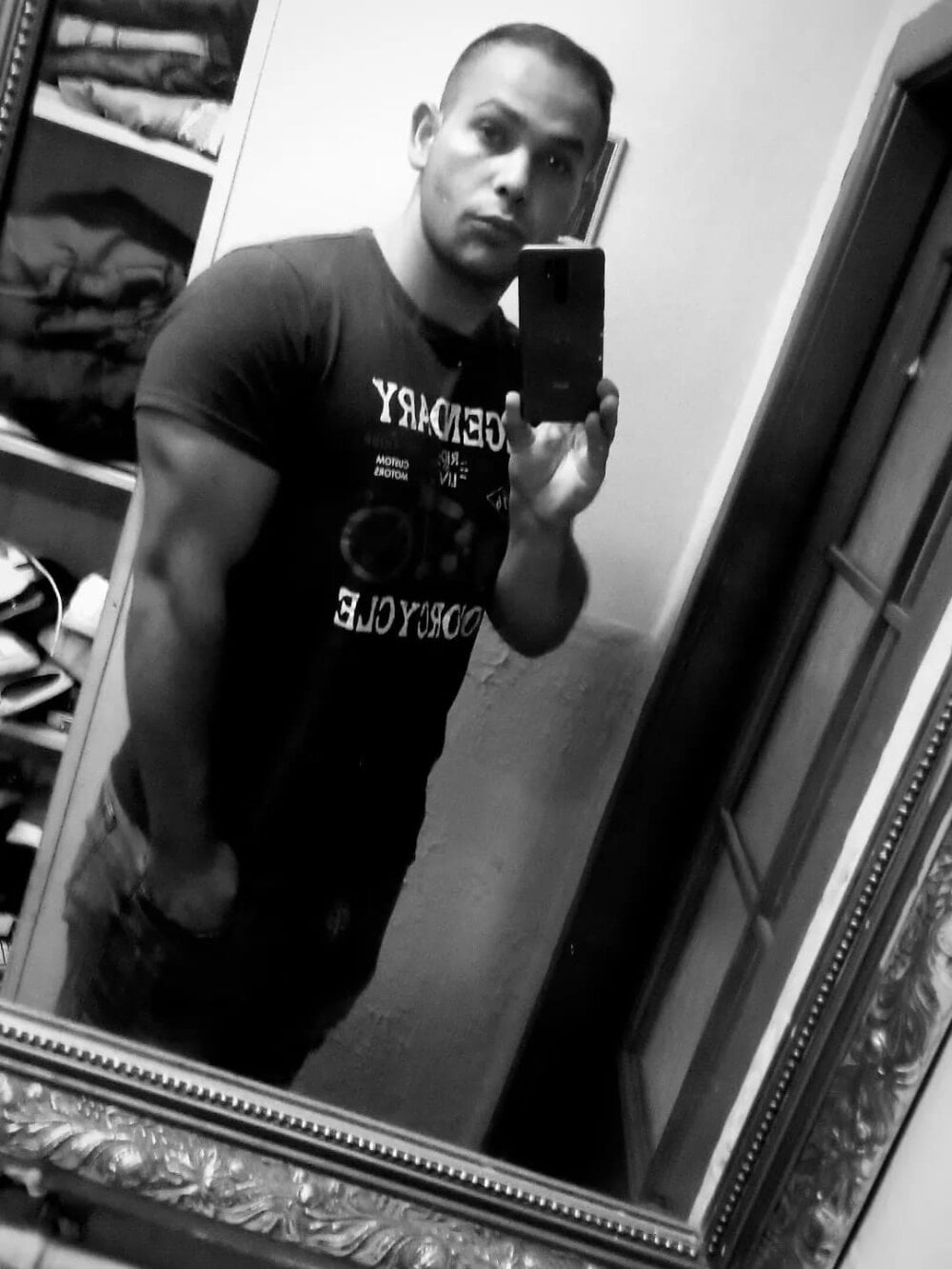 Martinka44444 Chatroom