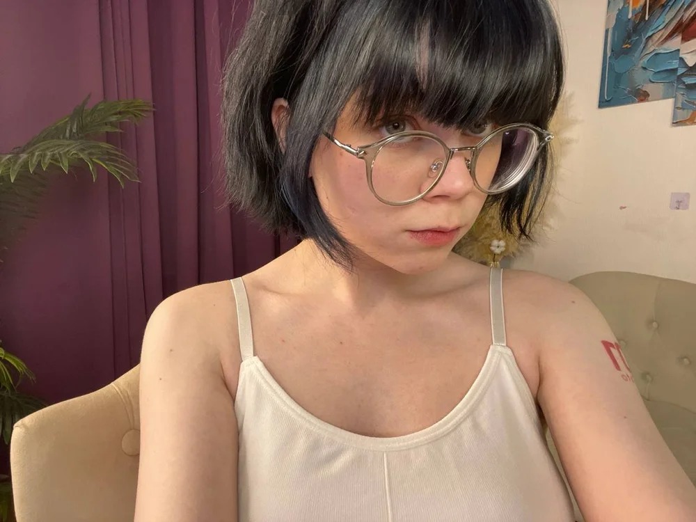 Mary_Backerr Chatroom