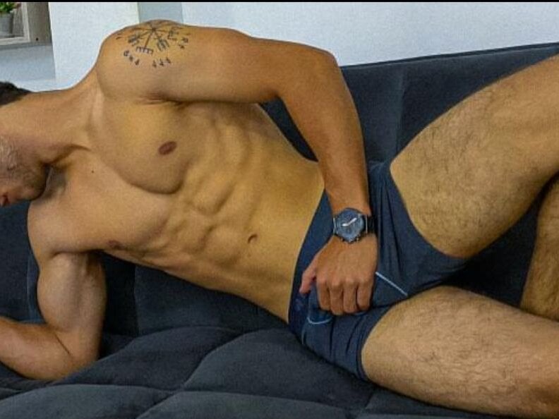 Massimo_jiovano Chatroom