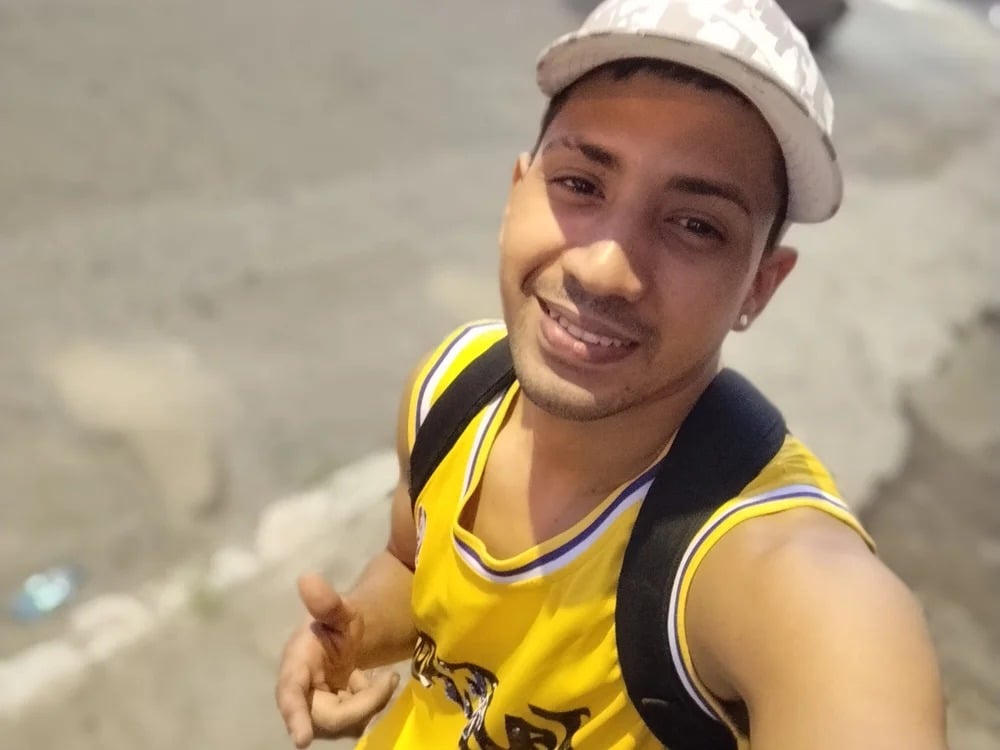 Master_Boy33 Chatroom