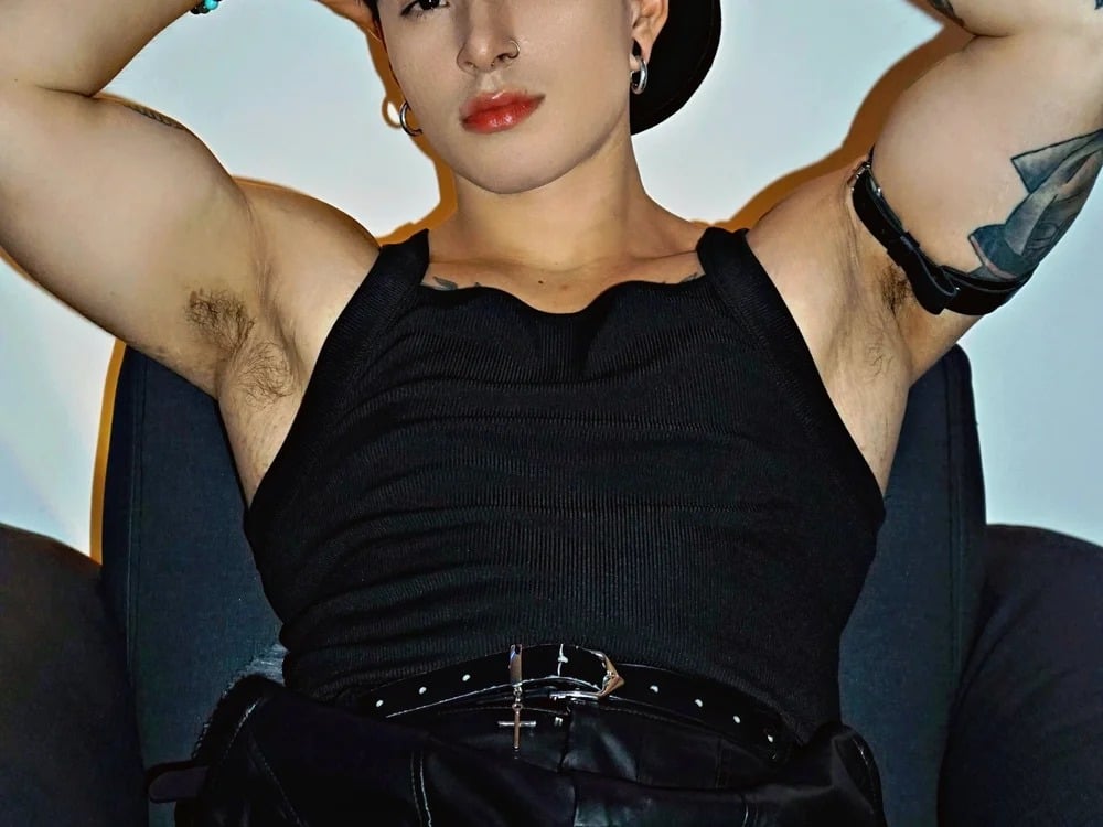 Mathew_Steel_ Chatroom
