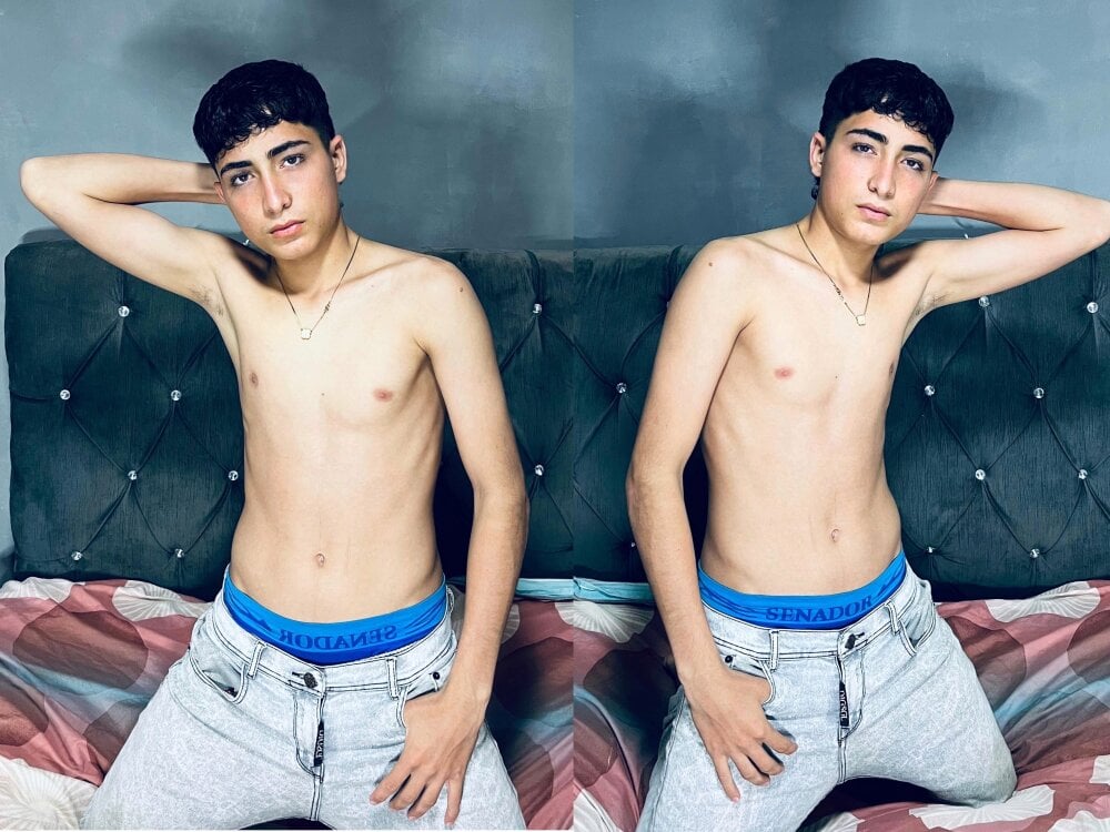 MathieuAGT Webcam Profile Picture MathieuAGT Chatroom