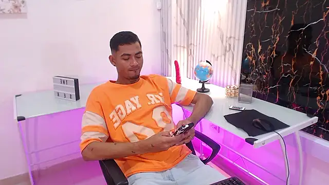 Max_polo Chatroom