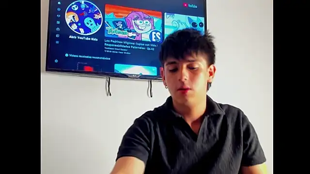 Maximo_Miller Chatroom