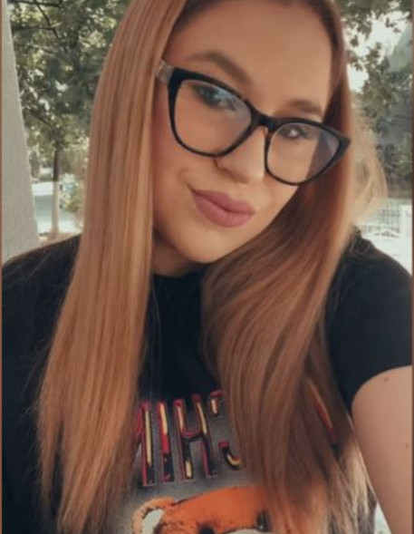 Maya_Collins_ Chatroom