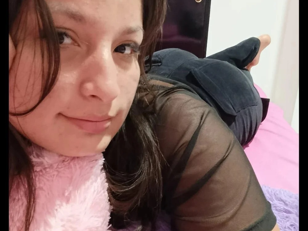 Maya_boobss Chatroom