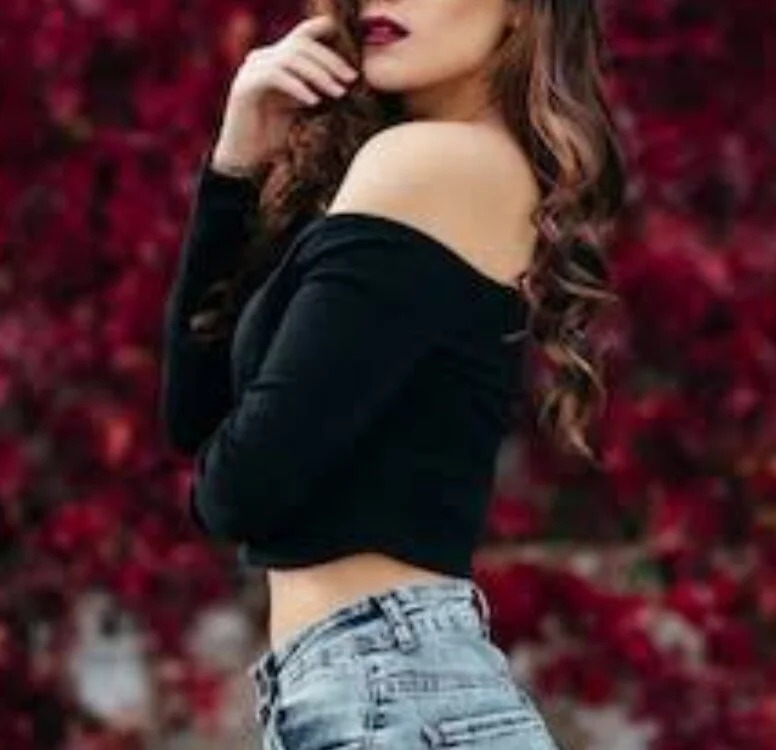 Mayra4U Chatroom
