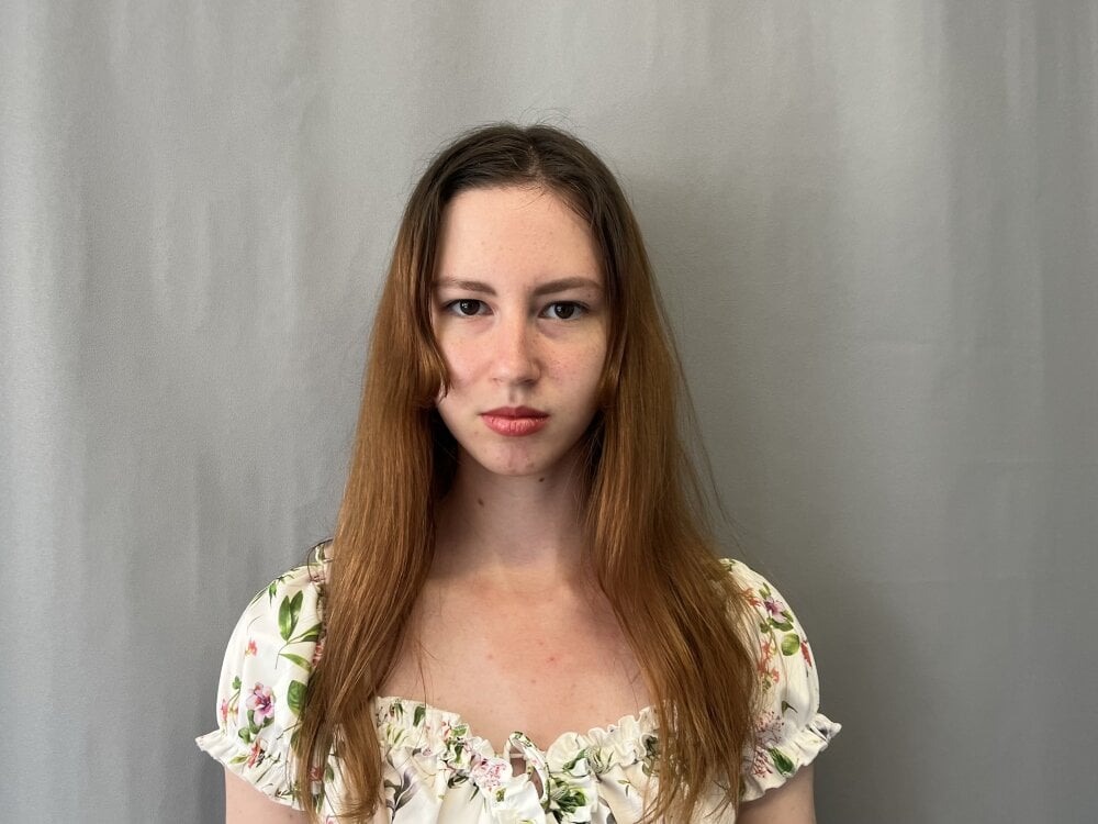 MayraMccalpane Chatroom