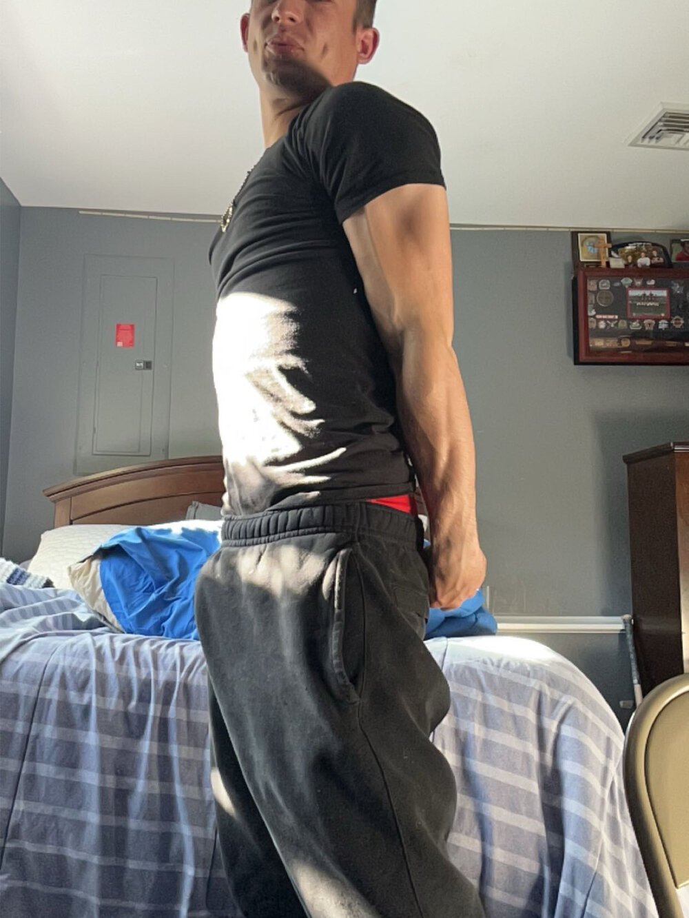 Mdaddy69_ Chatroom