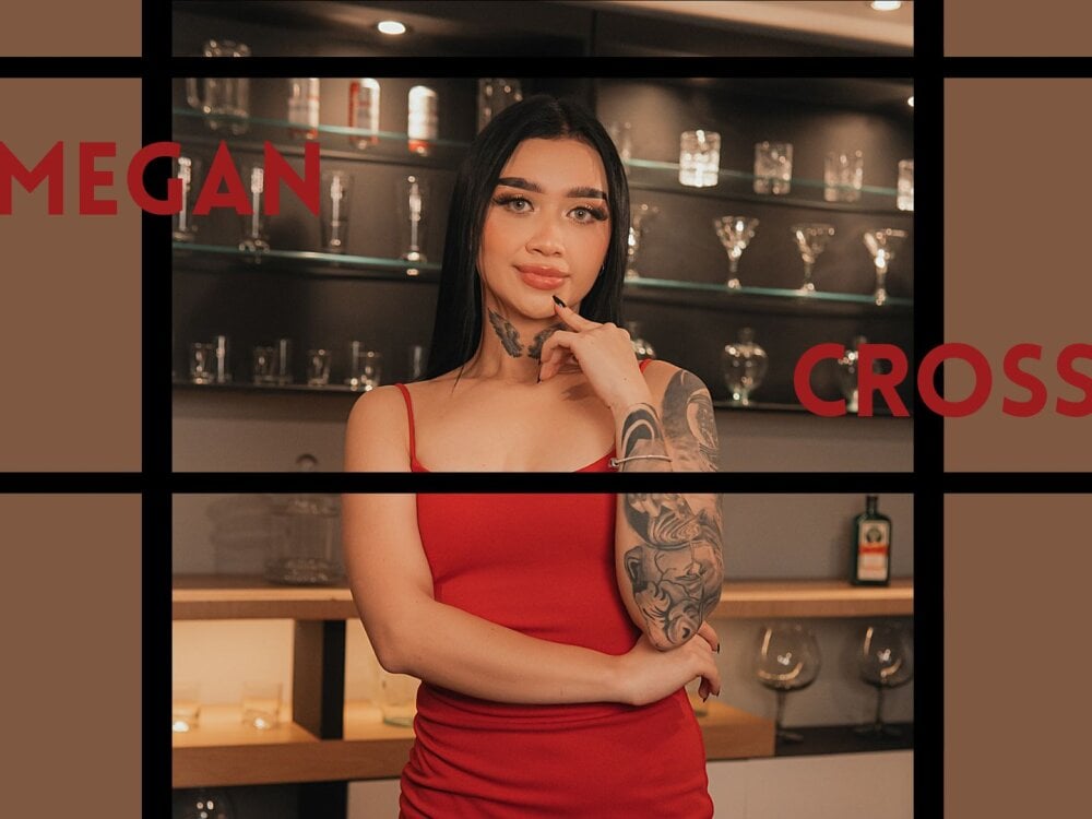MeganCross1 Chatroom